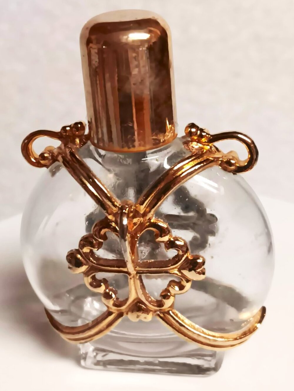 Vintage 1980s ~ 1990s glass & gold tone bubble blower pendant necklace.